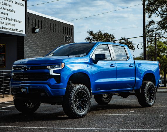 2024 Silverado Crew Cab - Black leather with a perforation combo + a Pacific seam pipe -Rough Country 6 inch Lift -Nitto Ridge Tires -20x10 Fuel Rims Reference 99440