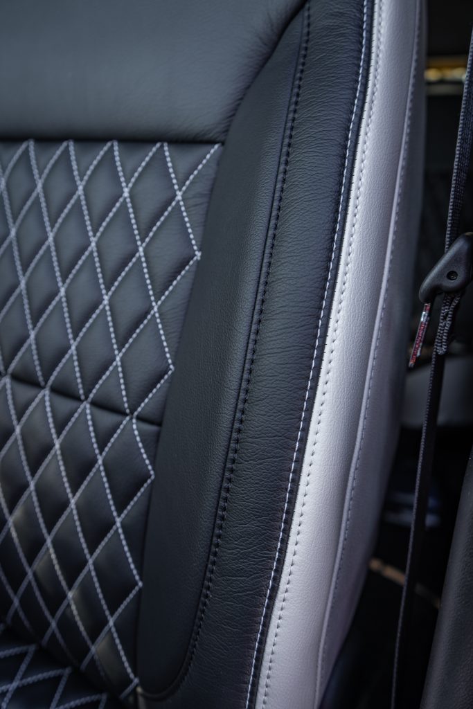 2024 Sierra Crew Cab -Pearl Katzkin Leather - Black Face - Pearl Tekstitch Reference 101143